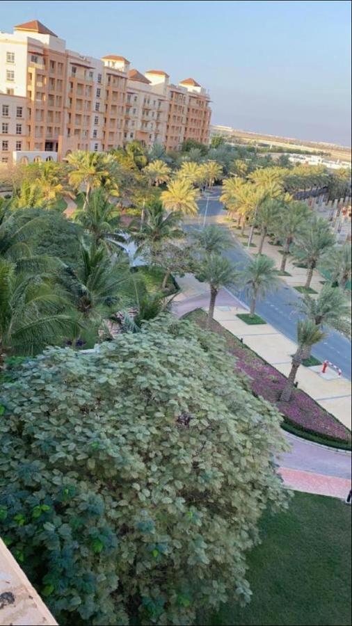 أستديو توليب مارينا الفندقي King Abdullah Economic City Luaran gambar